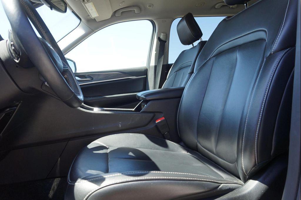 used 2021 Jeep Grand Cherokee L car, priced at $32,144