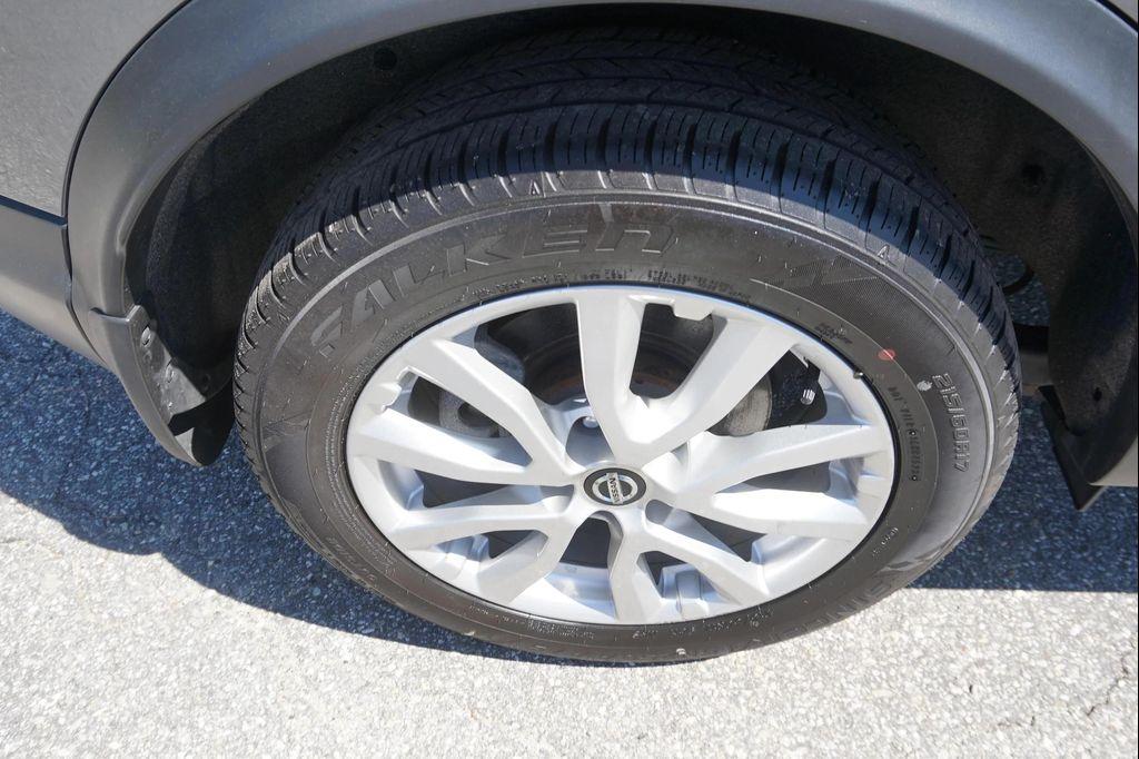 used 2022 Nissan Rogue Sport car, priced at $23,490