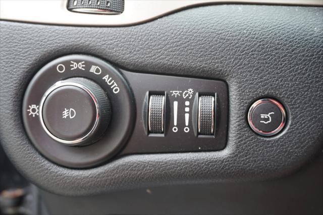used 2015 Jeep Cherokee car