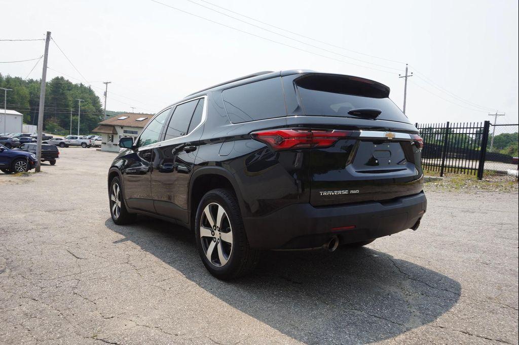 used 2022 Chevrolet Traverse car, priced at $33,847