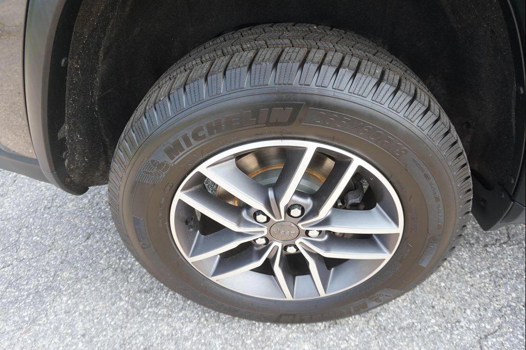used 2020 Jeep Grand Cherokee car, priced at $24,625