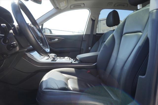 used 2020 Audi Q7 car, priced at $28,724