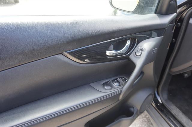 used 2018 Nissan Rogue car, priced at $15,625
