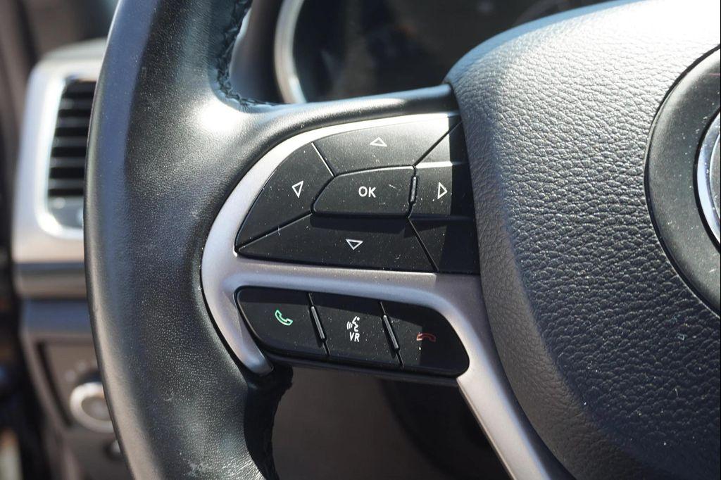 used 2020 Jeep Grand Cherokee car, priced at $22,147
