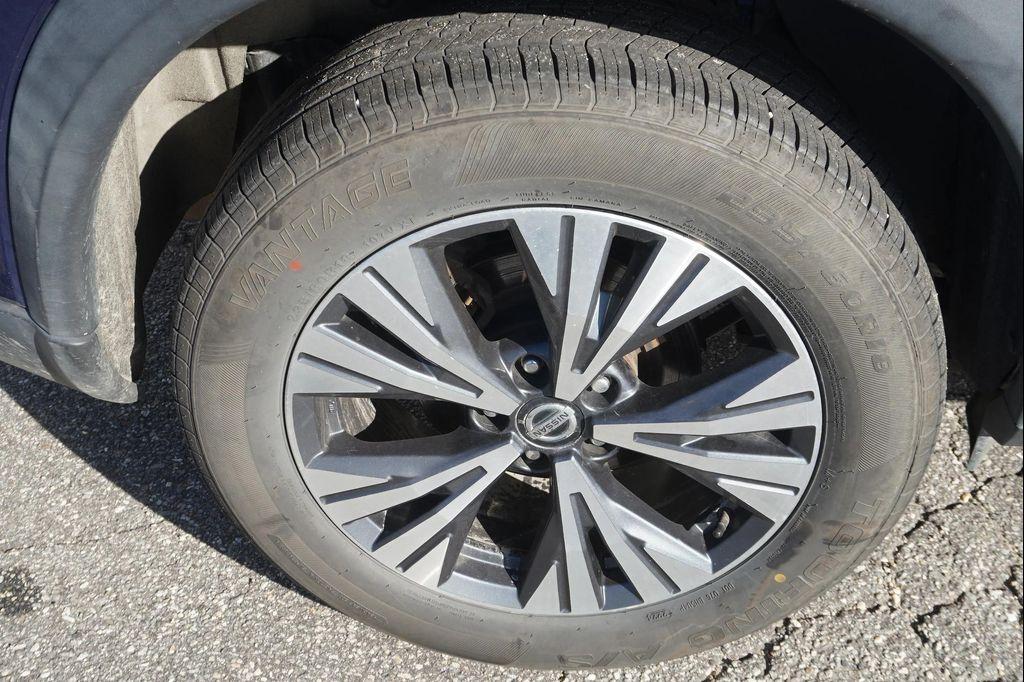 used 2021 Nissan Rogue car, priced at $18,433