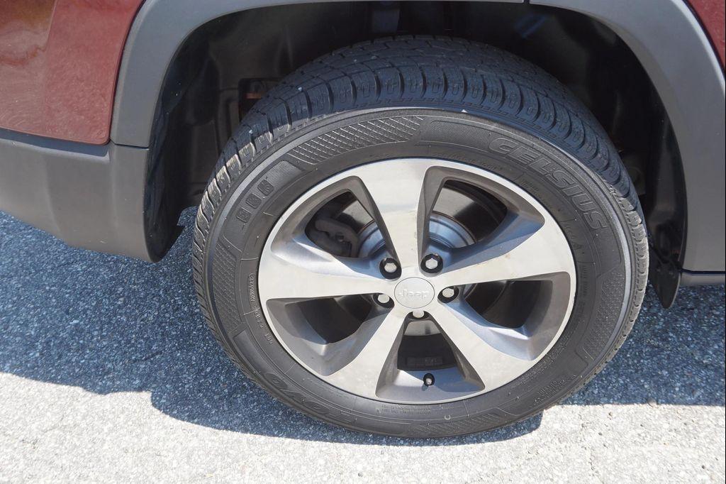 used 2019 Jeep Cherokee car, priced at $19,988