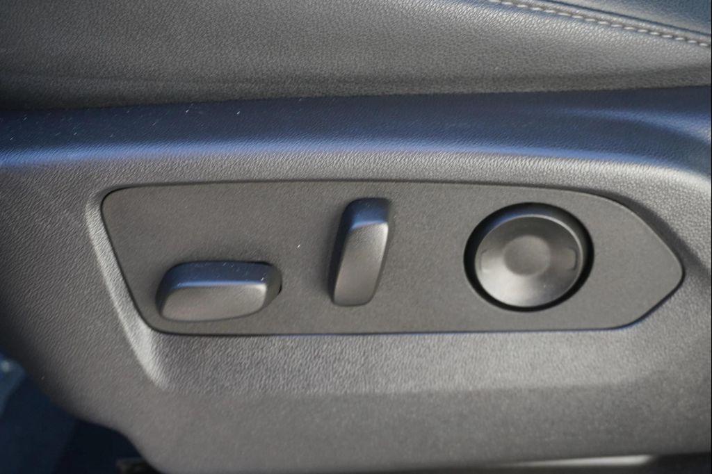 used 2024 GMC Sierra 1500 car, priced at $50,990