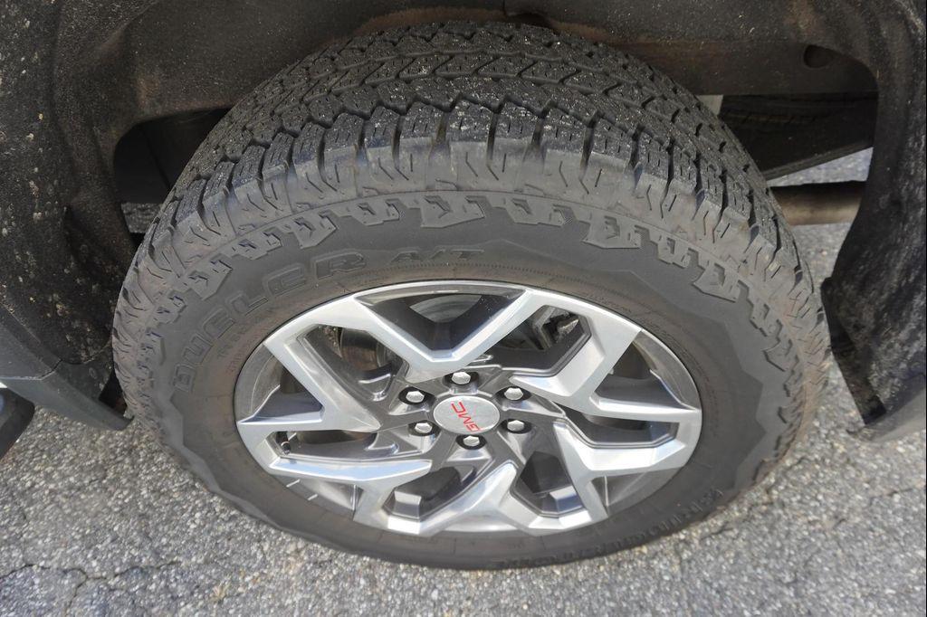 used 2024 GMC Sierra 1500 car, priced at $50,990