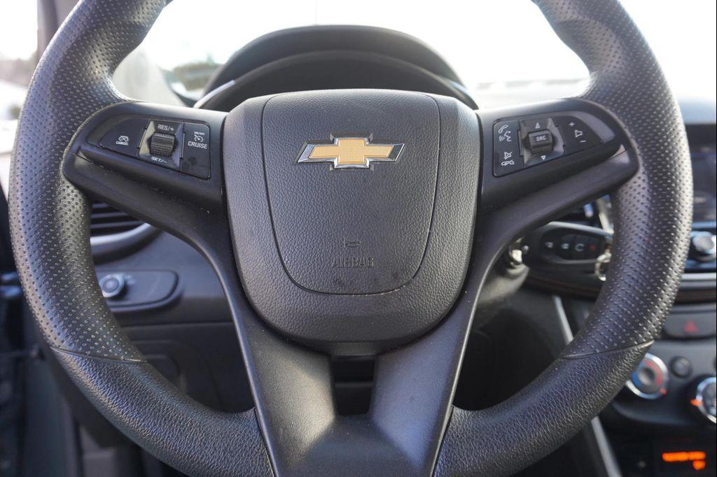 used 2021 Chevrolet Trax car, priced at $15,892