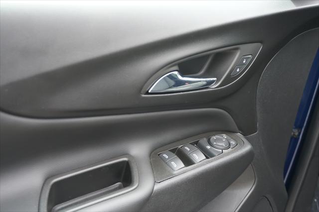used 2022 Chevrolet Equinox car, priced at $23,922