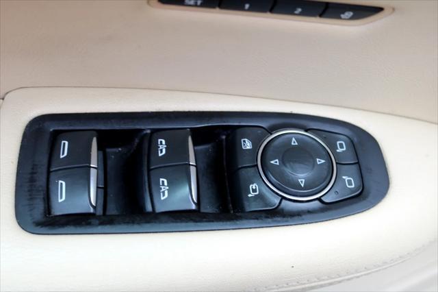 used 2019 Cadillac XT5 car, priced at $17,700