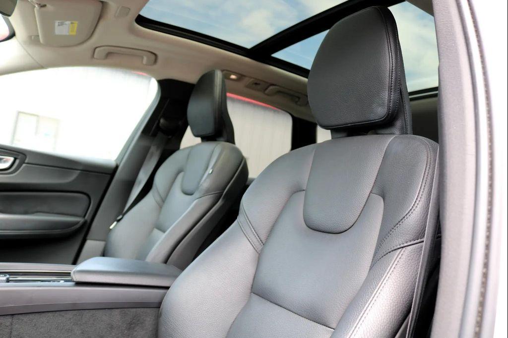 used 2022 Volvo XC60 car, priced at $23,977