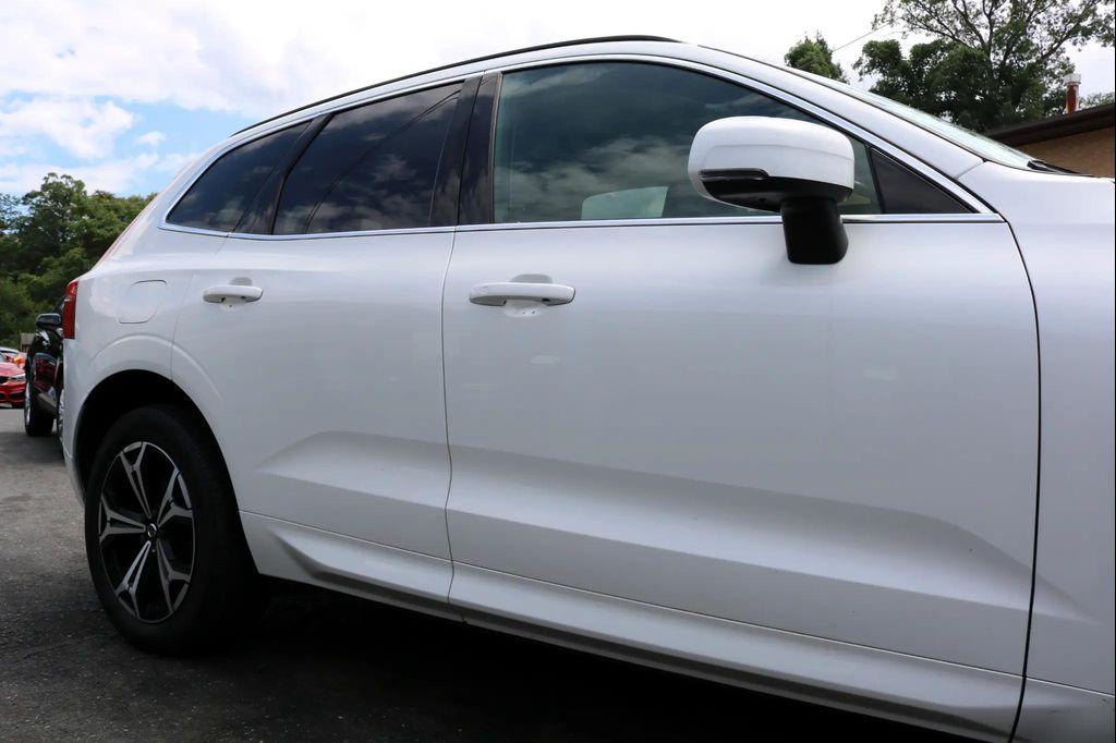 used 2022 Volvo XC60 car, priced at $23,977