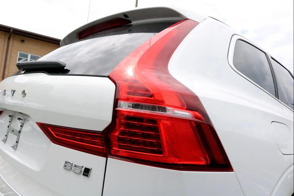used 2022 Volvo XC60 car, priced at $23,977