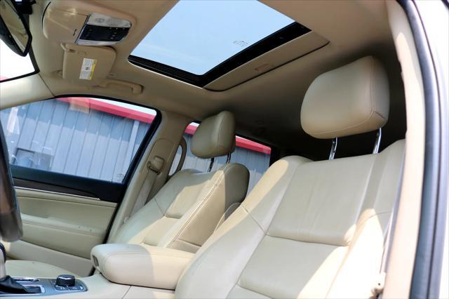 used 2018 Jeep Grand Cherokee car, priced at $17,777