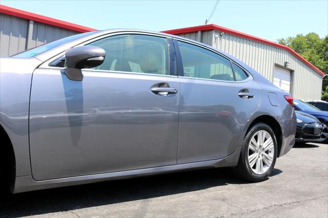 used 2013 Lexus ES 350 car, priced at $14,777