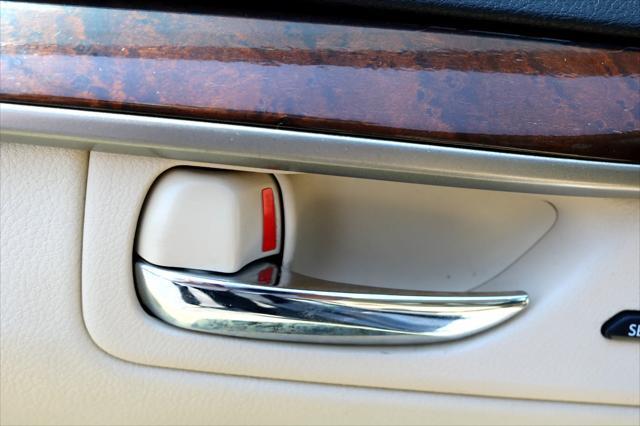 used 2013 Lexus ES 350 car, priced at $14,777