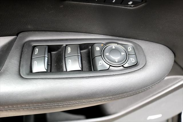 used 2019 Cadillac XT5 car, priced at $19,777