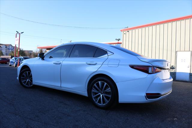 used 2021 Lexus ES 300h car, priced at $26,700