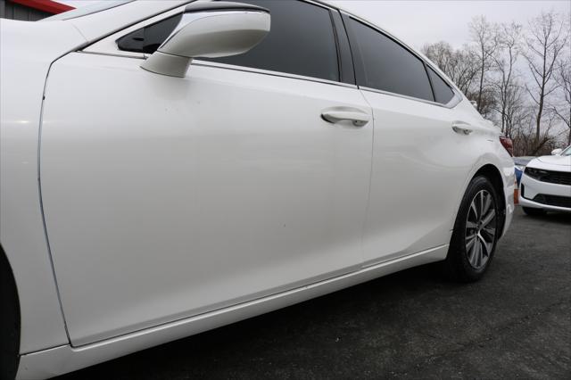 used 2021 Lexus ES 300h car, priced at $26,700