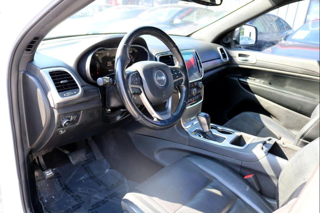 used 2019 Jeep Grand Cherokee car, priced at $17,777