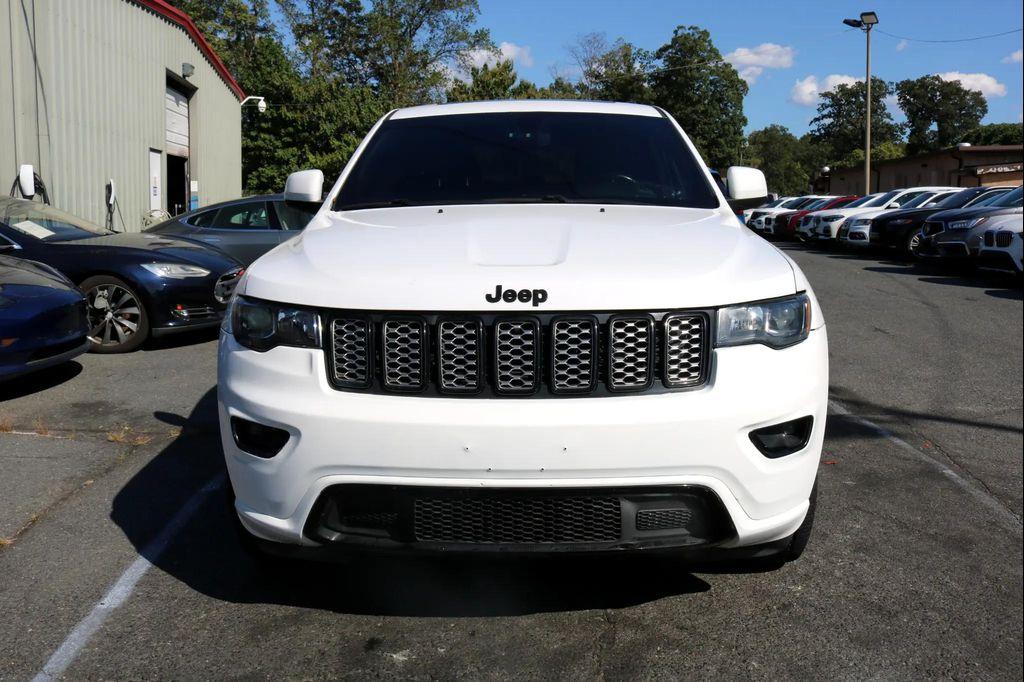 used 2019 Jeep Grand Cherokee car, priced at $17,777