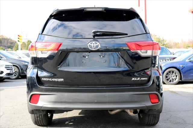 used 2019 Toyota Highlander car, priced at $30,450