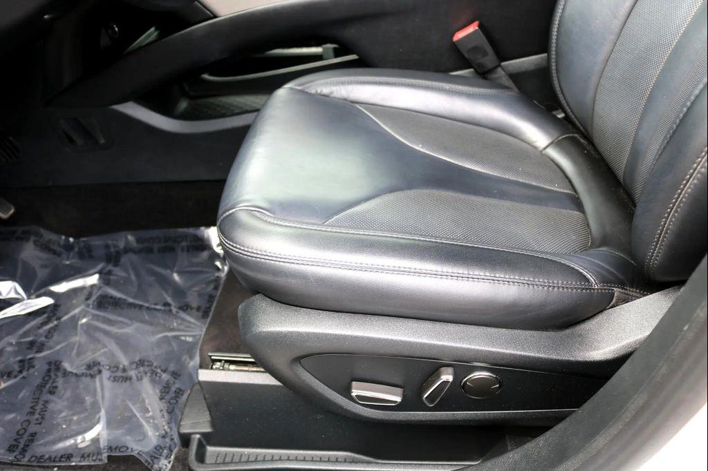 used 2020 Lincoln Nautilus car, priced at $17,977