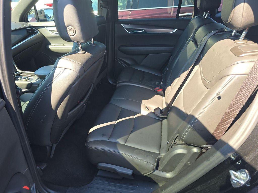 used 2024 Cadillac XT6 car, priced at $26,777
