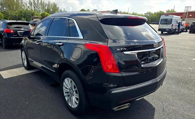 used 2017 Cadillac XT5 car