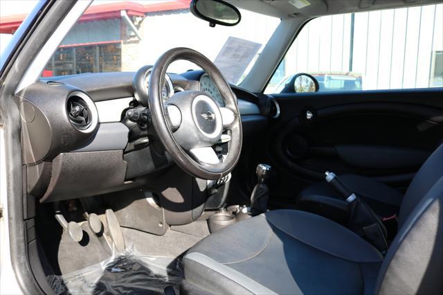 used 2009 MINI Cooper car