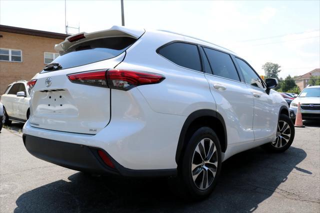 used 2021 Toyota Highlander car, priced at $30,777