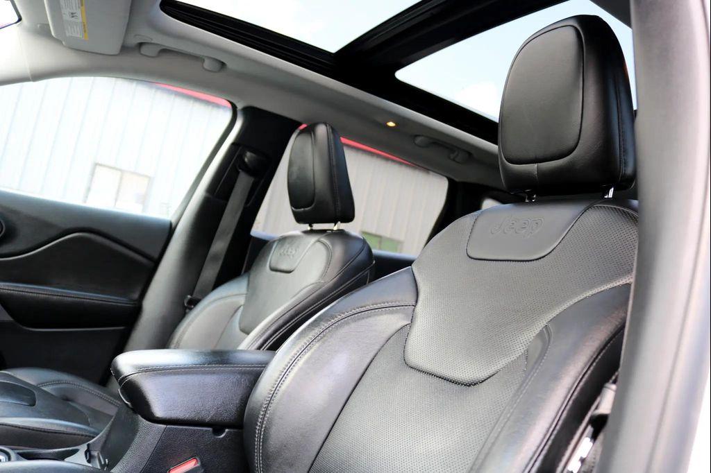 used 2020 Jeep Cherokee car, priced at $15,777