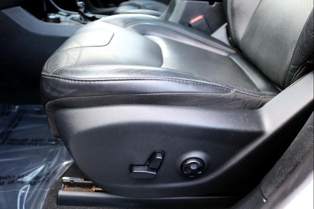 used 2020 Jeep Cherokee car, priced at $15,777