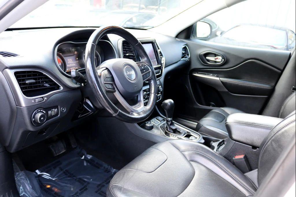 used 2020 Jeep Cherokee car, priced at $15,777