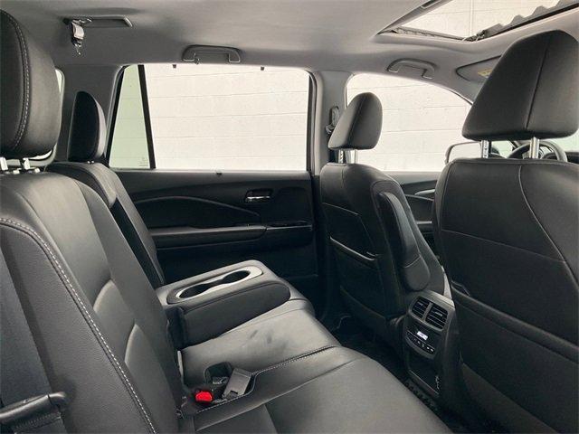 used 2022 Honda Pilot car, priced at $25,700