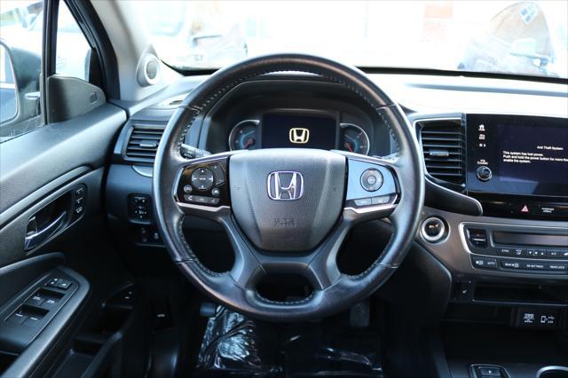 used 2022 Honda Pilot car, priced at $25,700