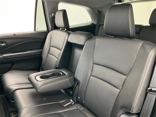 used 2022 Honda Pilot car, priced at $25,700