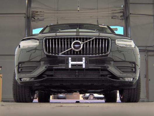 used 2022 Volvo XC90 car, priced at $30,900