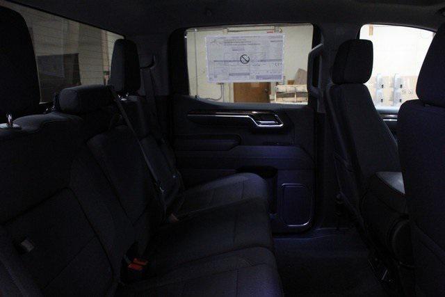 new 2025 GMC Sierra 1500 car, priced at $52,322