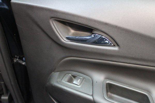 used 2022 Chevrolet Equinox car, priced at $20,900