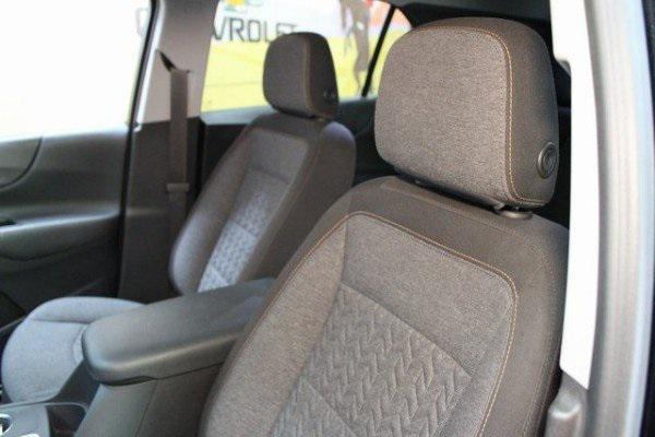 used 2022 Chevrolet Equinox car, priced at $20,900