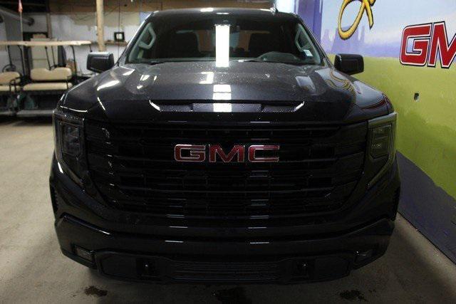 new 2025 GMC Sierra 1500 car, priced at $55,562