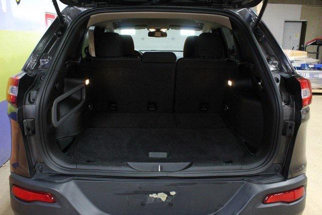 used 2016 Jeep Cherokee car, priced at $12,900