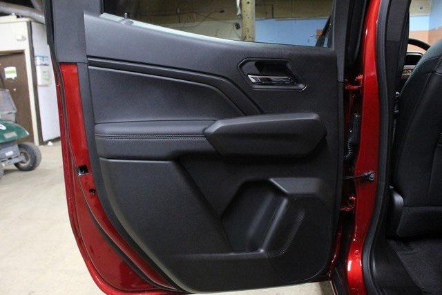new 2025 GMC Canyon car, priced at $44,526