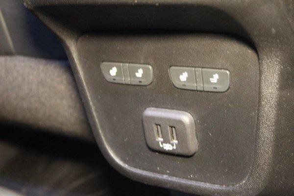 used 2022 Chevrolet Equinox car, priced at $24,500