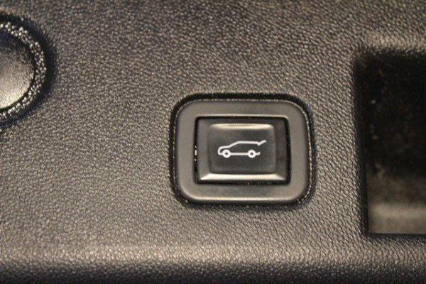 used 2022 Chevrolet Equinox car, priced at $24,500