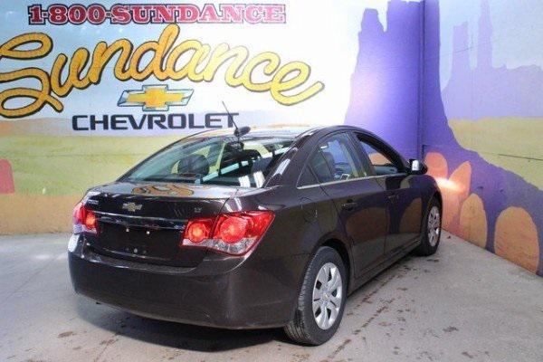 used 2015 Chevrolet Cruze car, priced at $9,900
