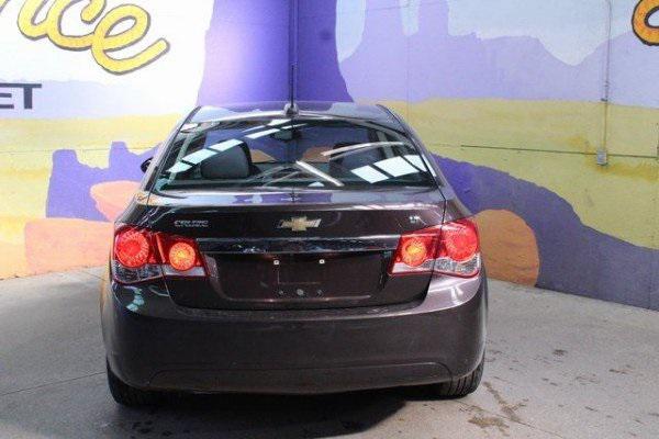 used 2015 Chevrolet Cruze car, priced at $9,900