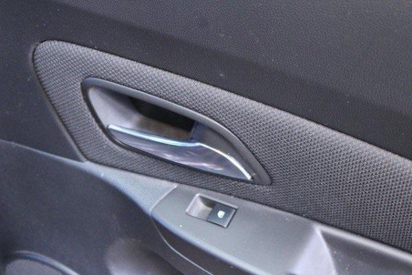 used 2015 Chevrolet Cruze car, priced at $9,900